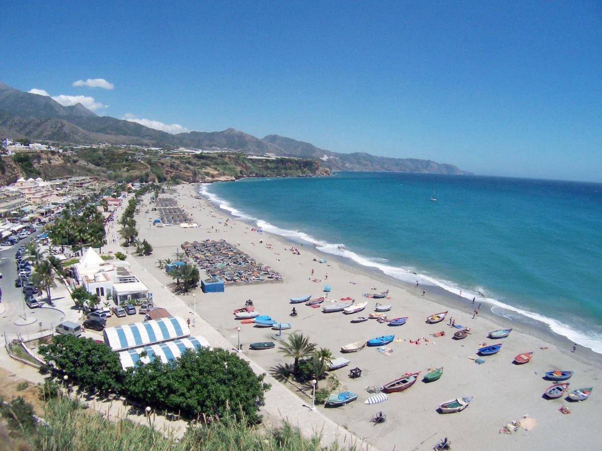 R1352 Pinomar D Villa Nerja Buitenkant foto