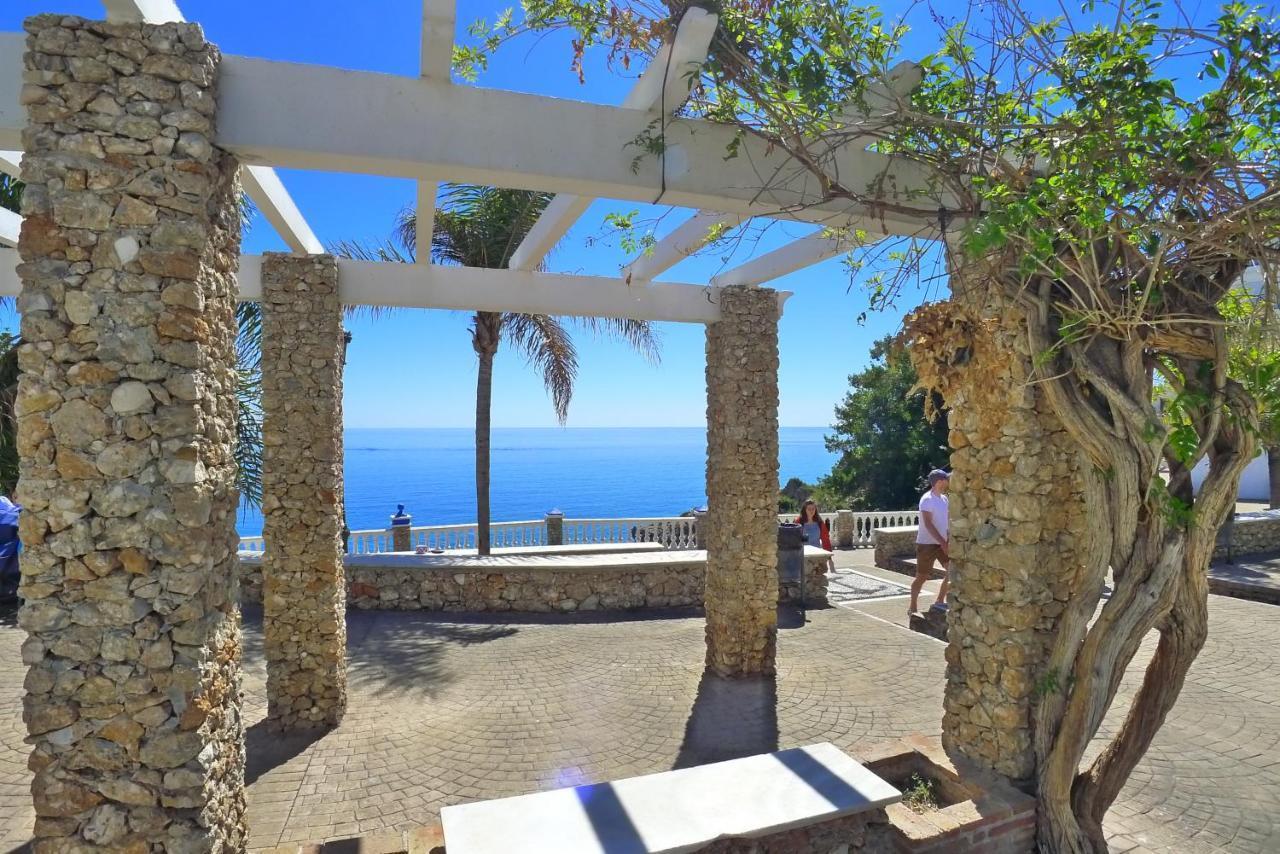 R1352 Pinomar D Villa Nerja Buitenkant foto