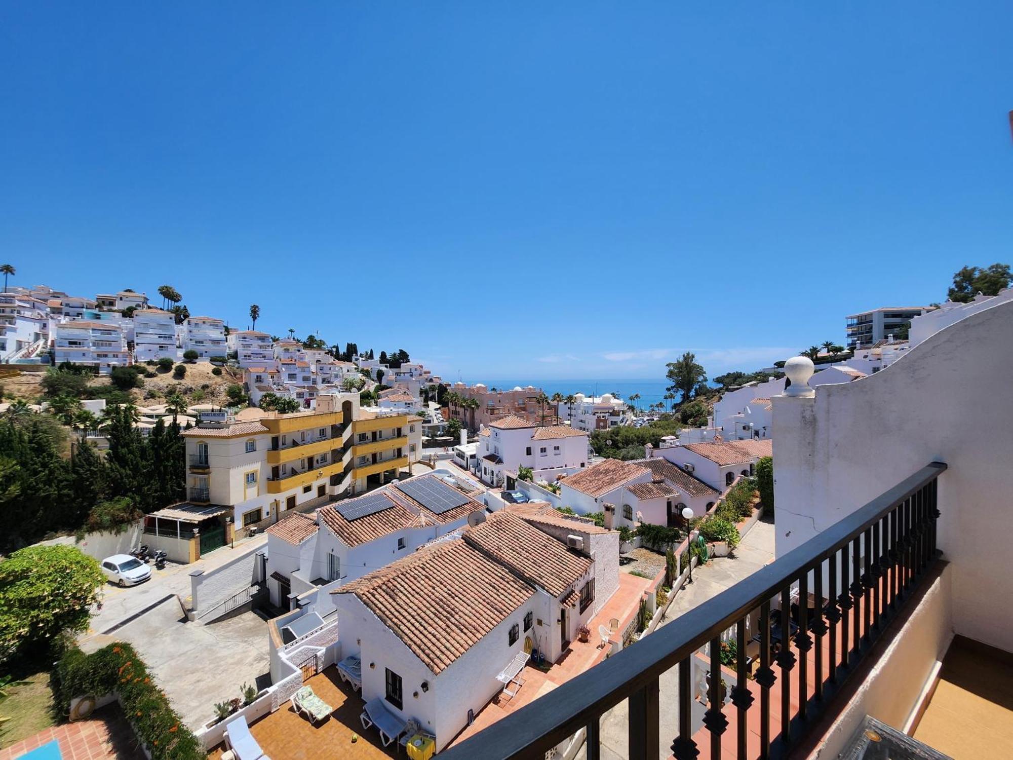 R1352 Pinomar D Villa Nerja Buitenkant foto